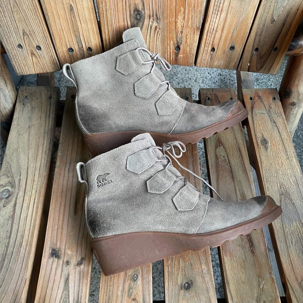Sorel Toronto Wedge Bootie Womens Size 10.5